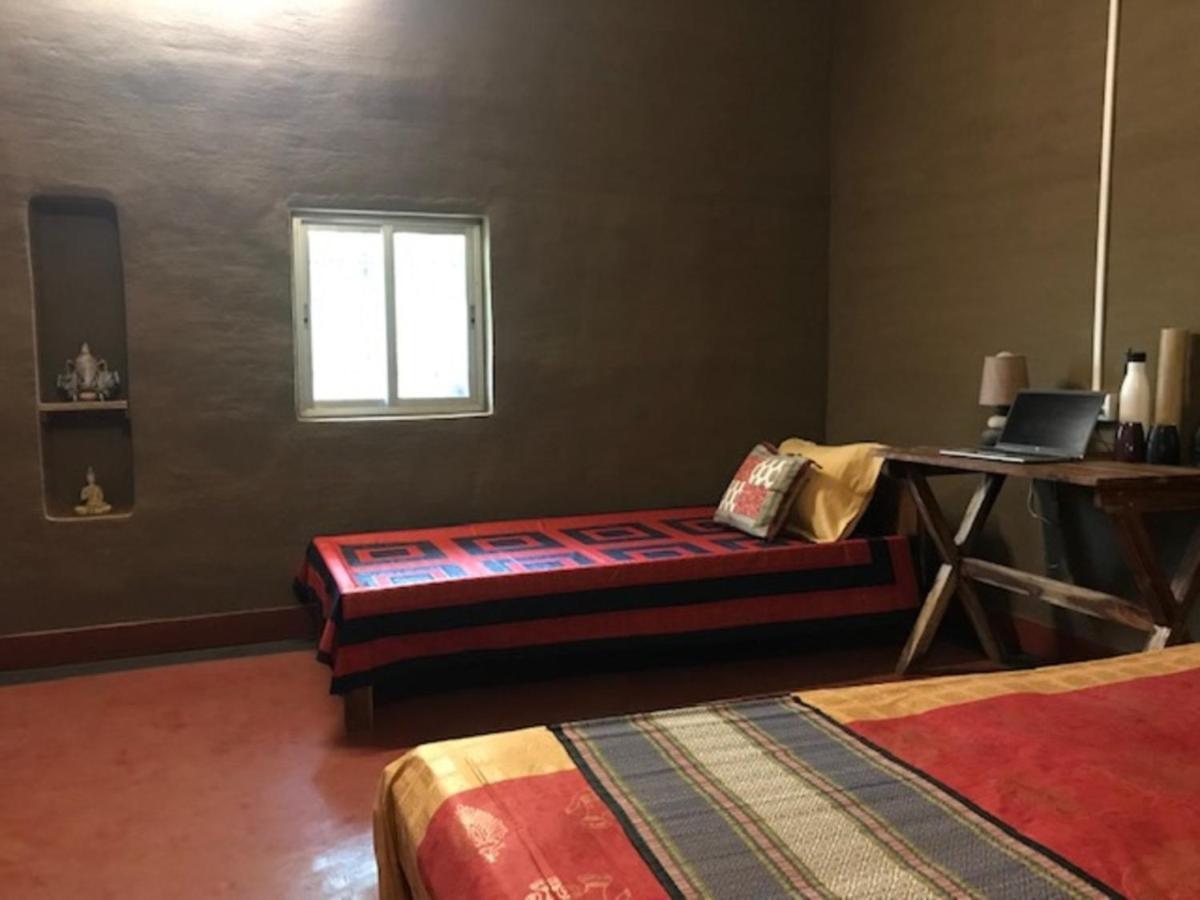 Abar Aranye Hotell Ghatshila Exteriör bild