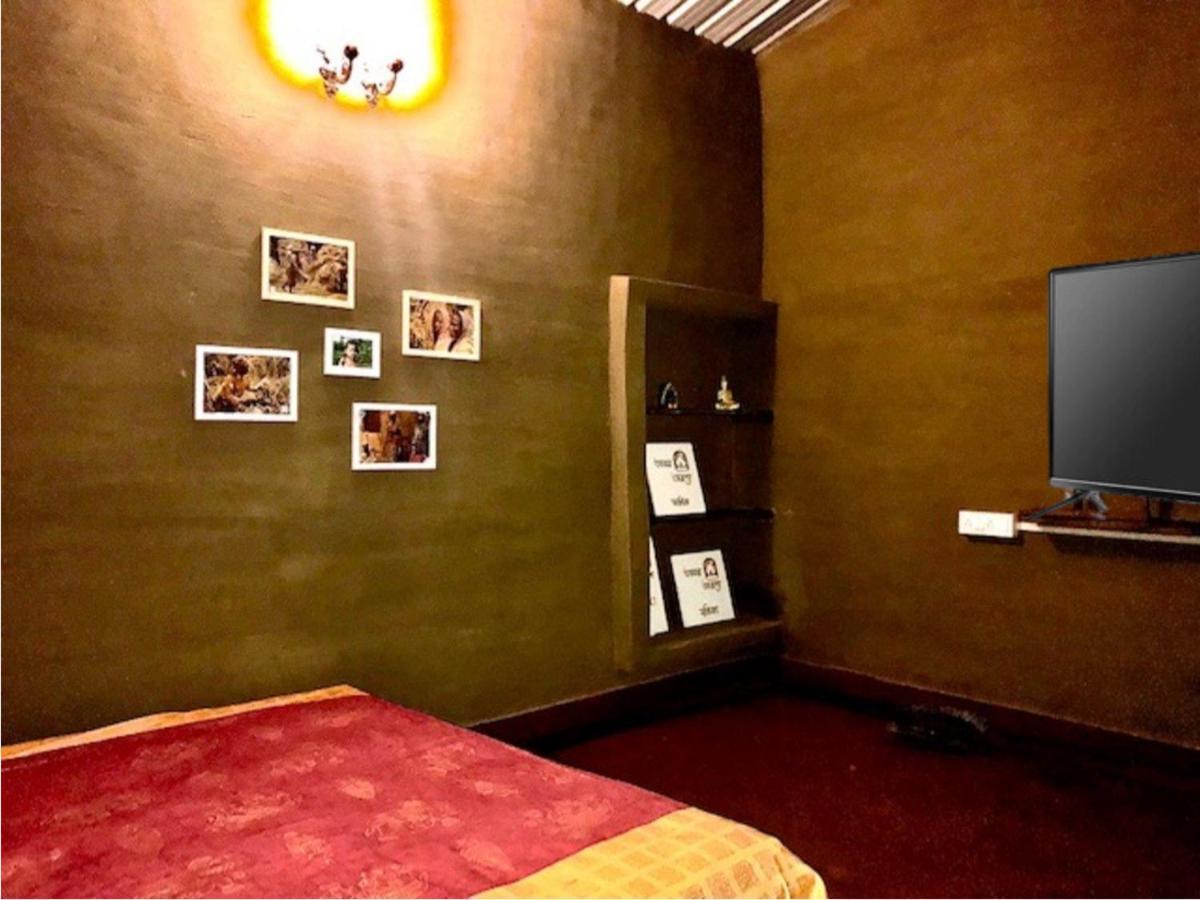 Abar Aranye Hotell Ghatshila Exteriör bild